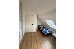 Dachgeschoßwohnung Oberursel (Taunus) - 4 Zimmer, 100 m&sup2;, 1.200&euro; | Angebot:25295601
