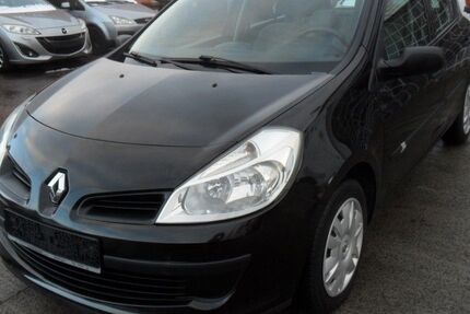 Renault Clio 195.456 km 2.200 &euro; Langenselbold 63505
