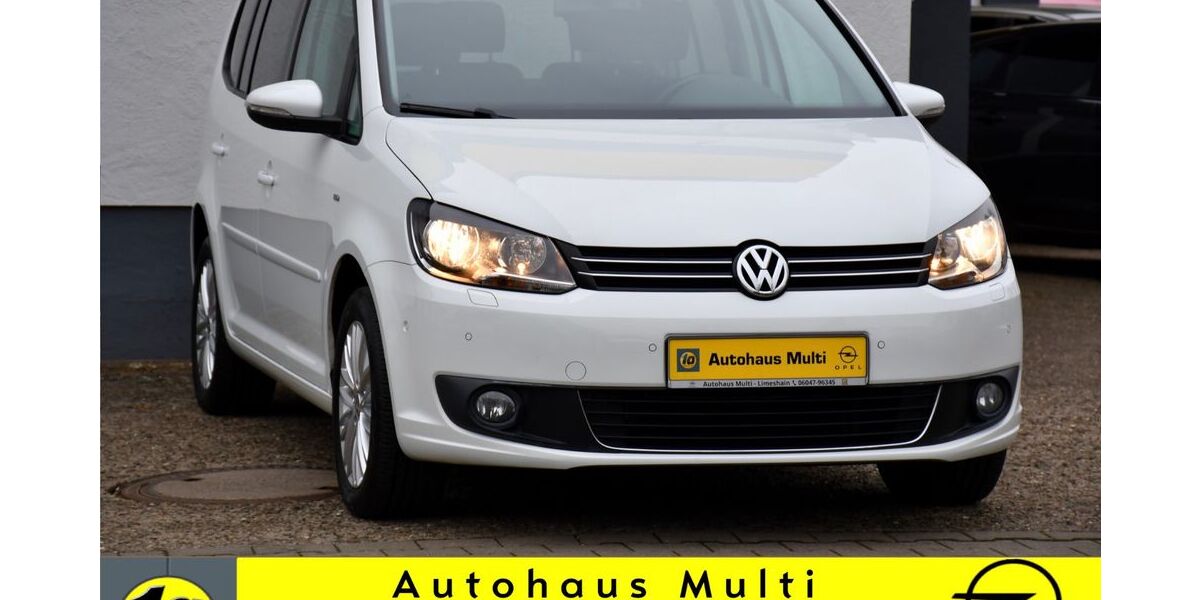 VW Touran 212.000 km 5.500 &euro; Limeshain 63694