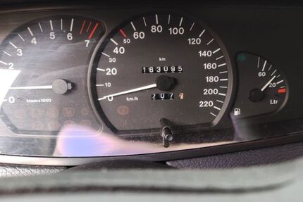 Opel Omega 163.000 km 3.600 € Frankfurt am Main 60386