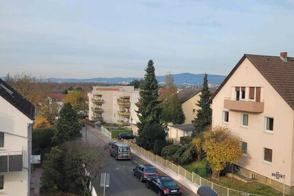 Erstbezug nach Sanierung in Frankfurt Ginnheim 3 zimmer