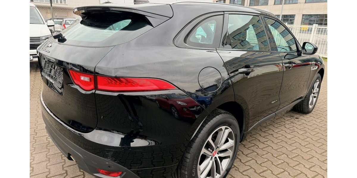 Jaguar F-Pace 2.0 R-Sport AWD 177KW 142.010 km 17.999 &euro; Frankfurt 60386
