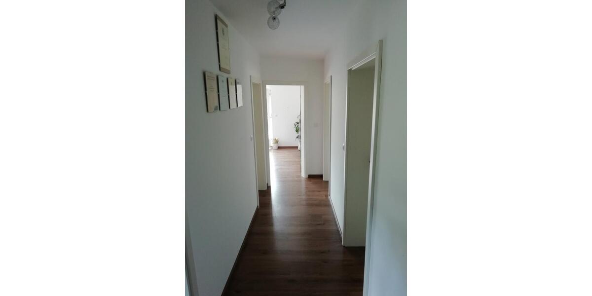 Etagenwohnung Schmitten im Taunus - 3 Zimmer, 80 m&sup2;, 800&euro; | Angebot:26406744