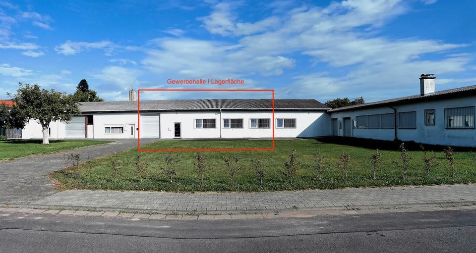 Gewerbehalle | Lagerfläche | Zufahrt mit Rolltor zimmer