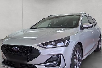 Ford Focus 29.981 km 19.550 &euro; Hanau 63452