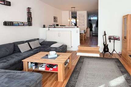 Haus Groß-Zimmern Zimmern - 6 Zimmer, 126 m&sup2;, 399.000&euro; | Angebot:25829885