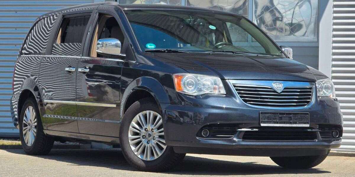 Lancia Voyager 336.000 km 4.980 &euro; Friedrichsdorf 61381