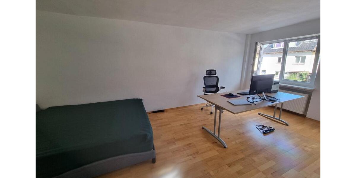 Etagenwohnung Frankfurt am Main Ginnheim - 1 Zimmer, 35 m&sup2;, 180.000&euro; | Angebot:27016009