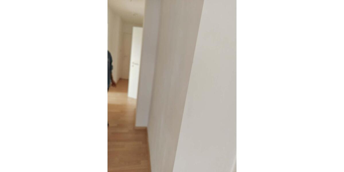 2,5 zimmerwohnung wannenbad ebk nähe uniklinik dfb zentrale fussläufig rossmann rewe eifler bussebahn s bahn lyonerstr 2.5 zimmer