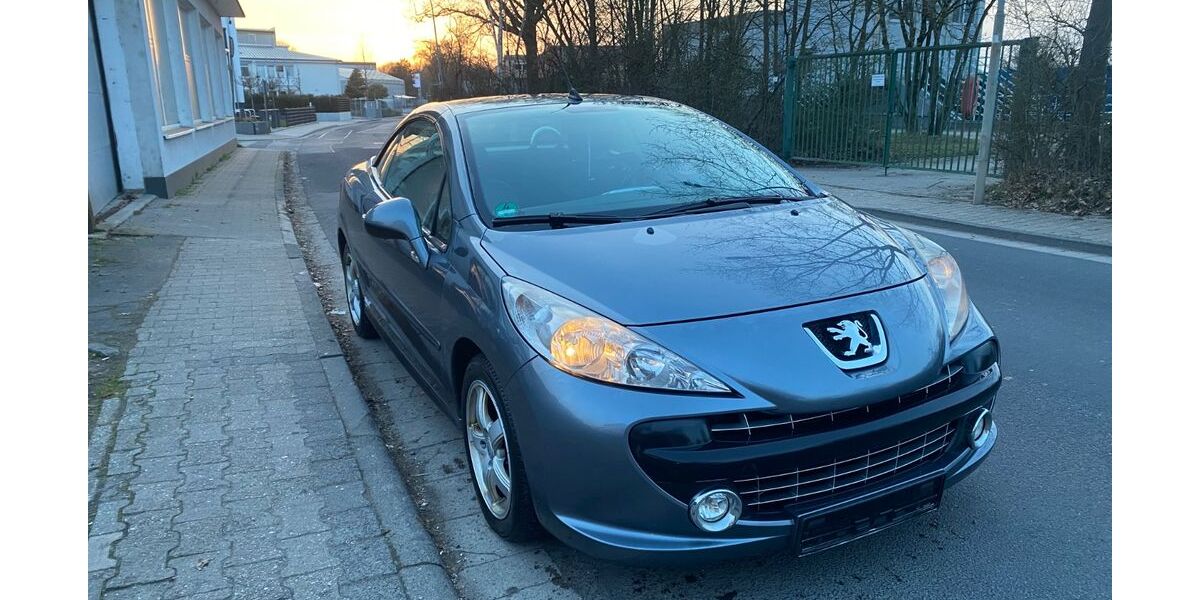 Peugeot 207 240.000 km 1.690 &euro; Rodenbach 63517