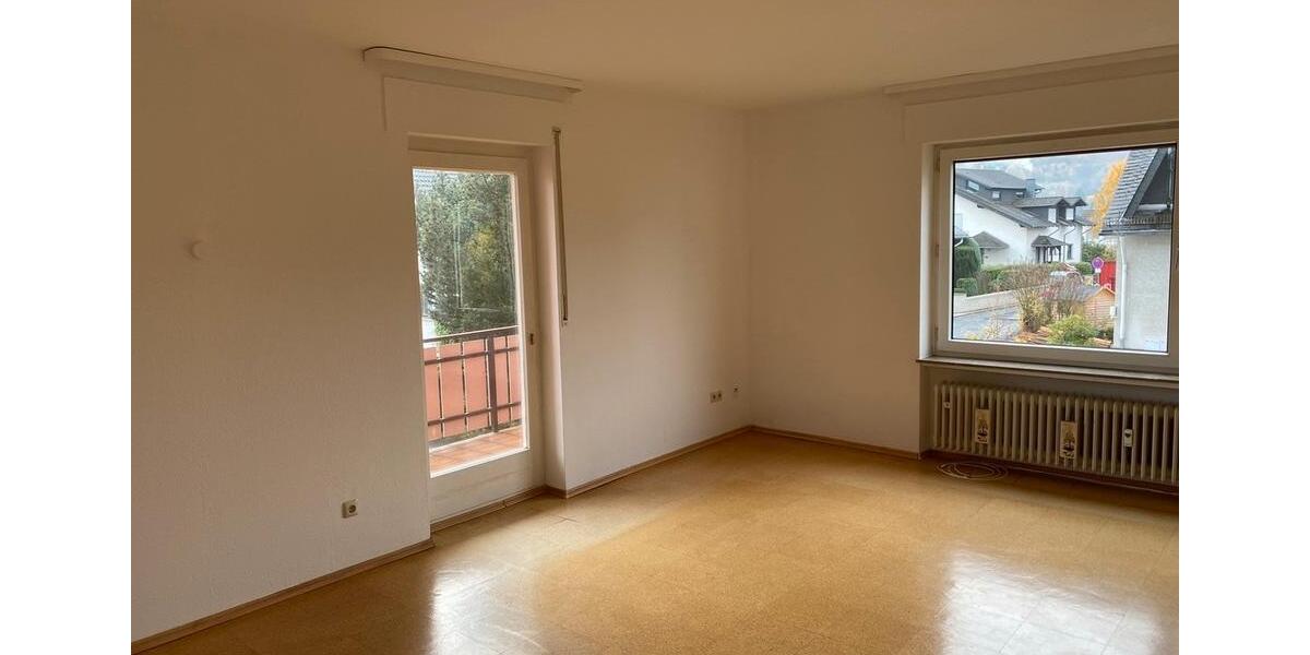 Etagenwohnung Neu-Anspach Anspach - 3 Zimmer, 83 m&sup2;, 239.000&euro; | Angebot:25635514