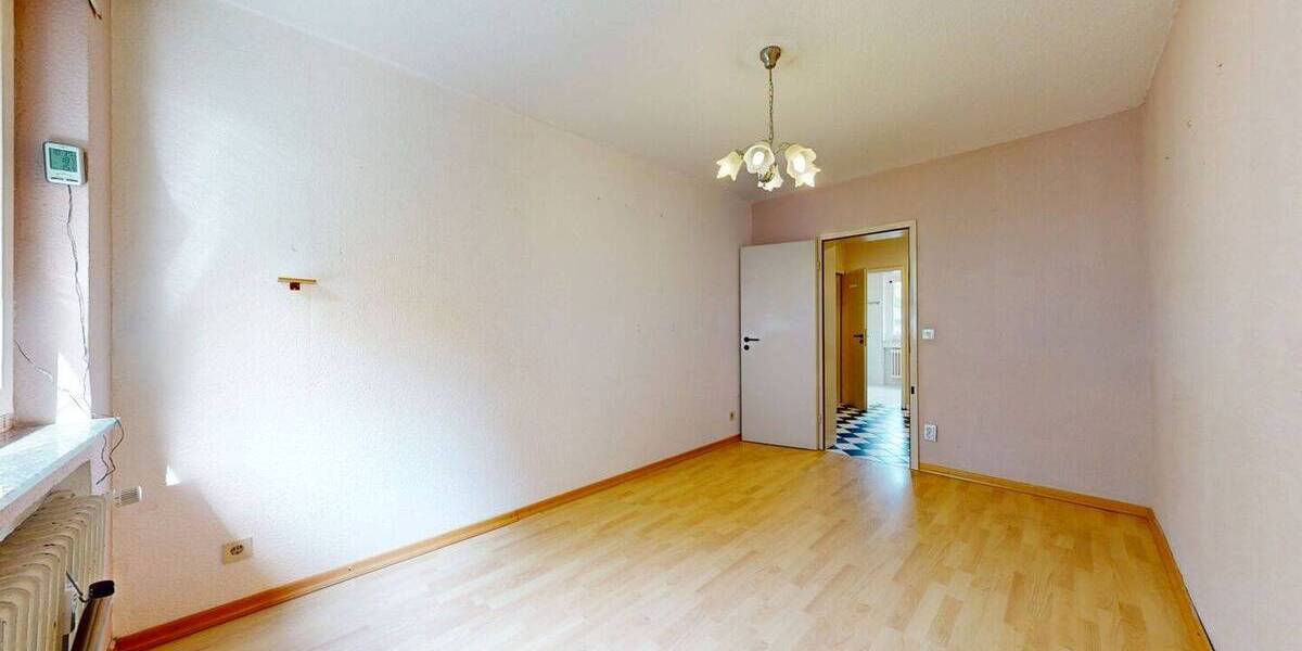 Etagenwohnung Frankfurt am Main Rödelheim - 4 Zimmer, 91 m&sup2;, 390.000&euro; | Angebot:26730370