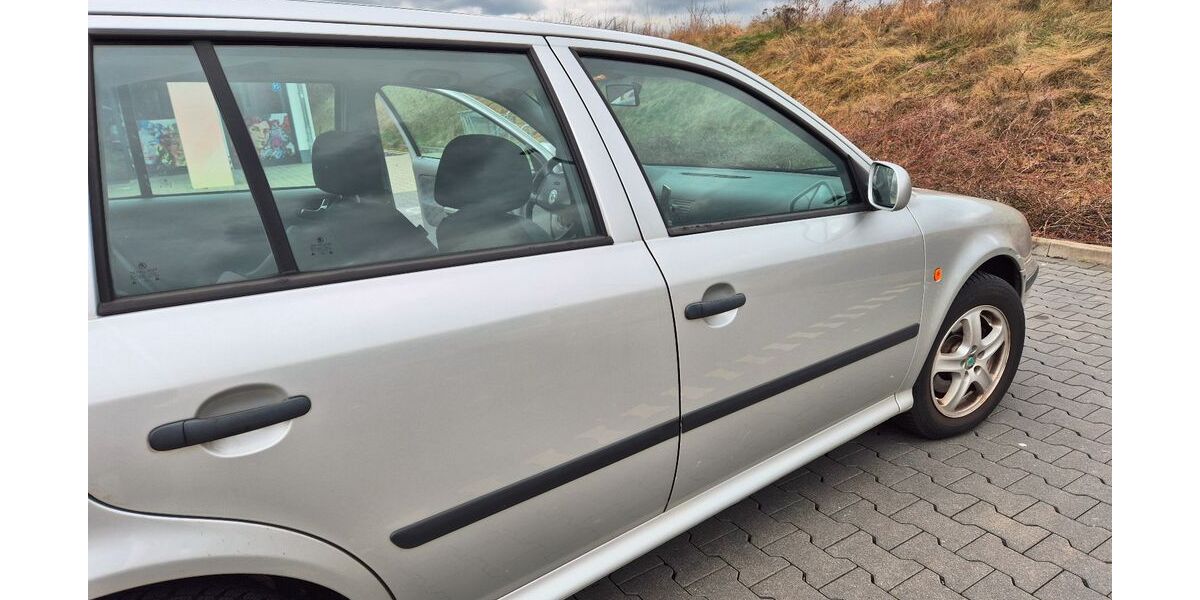 Skoda Octavia 233.200 km 550 &euro; Neu-Isenburg, Gravenbruch 63263