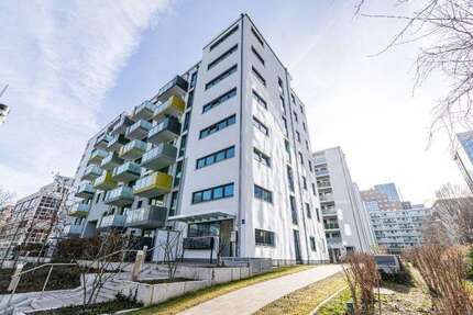 Wohnung zum Mieten in Frankfurt 859 € 48.82 m²