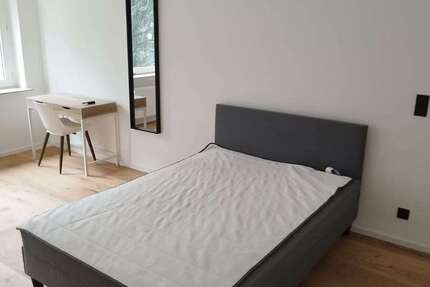 Zimmer Frankfurt Niederrad - 1 Zimmer, 675&euro; | Angebot:25194490