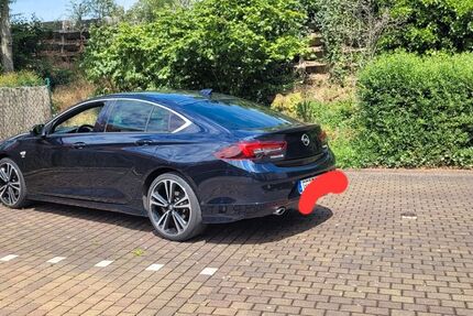 Opel Insignia 95.680 km 14.500 &euro; Ginsheim 65462
