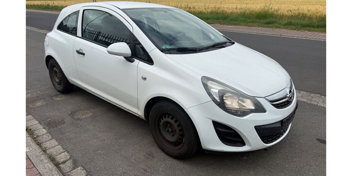 Opel Corsa 178.900 km 2.200 &euro; Hanau 63452