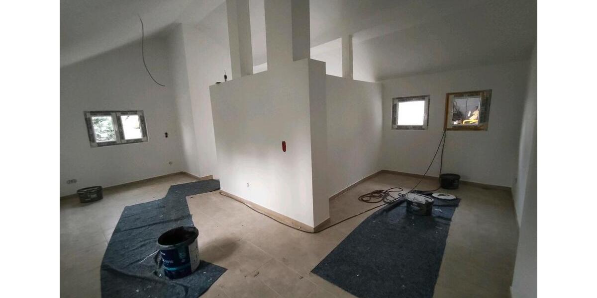 Charmante 2-Zimmerwohnung mit frisch renovierte m Gartenhaus 2 zimmer