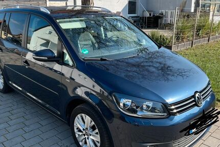 VW Touran 135.000 km 10.800 &euro; Darmstadt 64295