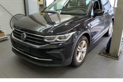 VW Tiguan 81.607 km 27.350 &euro; Frankfurt 60326