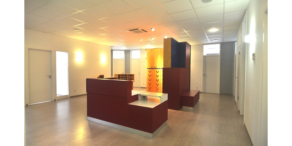 Praxisfläche mit Penthouse-Feeling im Ärztehaus - Gewerbeobjekt Königstein | Angebot:23795165