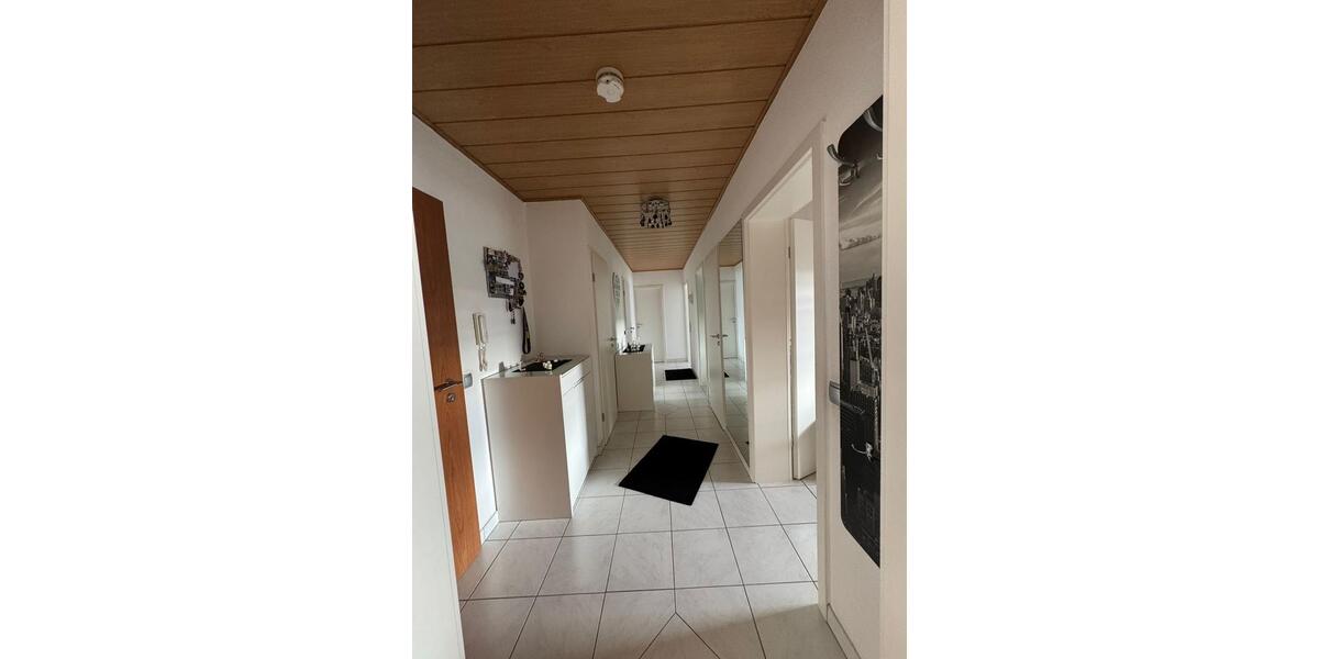 Etagenwohnung Dietzenbach - 4 Zimmer, 82 m&sup2;, 285.000&euro; | Angebot:24090085