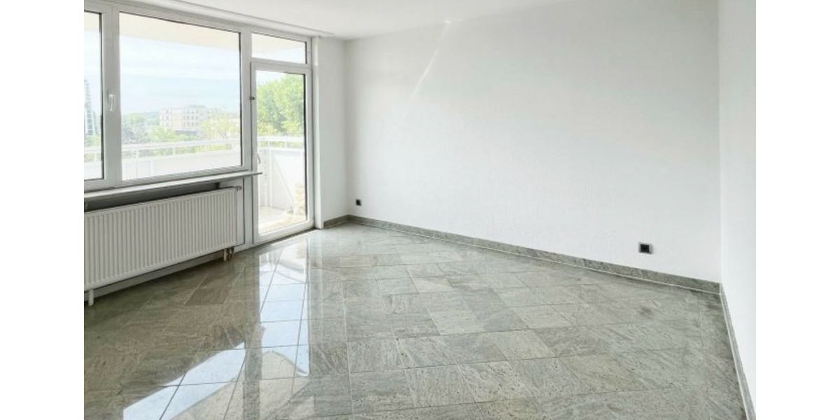3-Zimmer Wohnung mit voll möblierter Küche, Balkon und TG in FFM 3 zimmer
