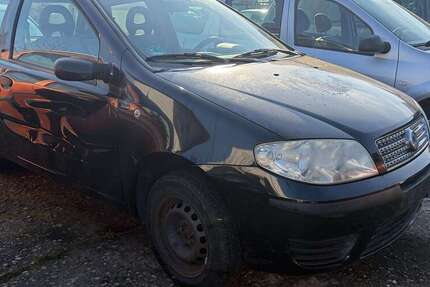 Fiat Punto 90.000 km 1.990 &euro; Egelsbach 63329