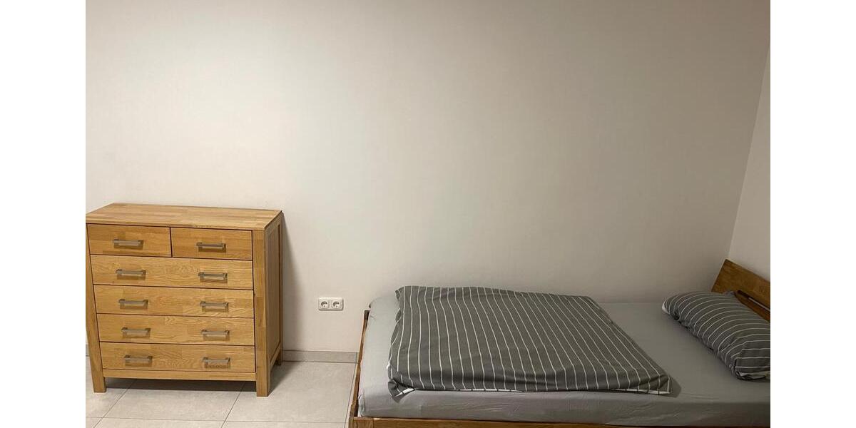 Doppelhaushälfte Hattersheim am Main - 5 Zimmer, 121 m&sup2;, 2.250&euro; | Angebot:26267906