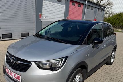 Opel Crossland (X) 120.600 km 8.990 &euro; Gross Gerau 64521