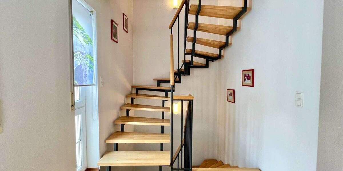 Einfamilienhaus Frankfurt am Main Berkersheim - 5 Zimmer, 181 m&sup2;, 1.095.000&euro; | Angebot:25318714