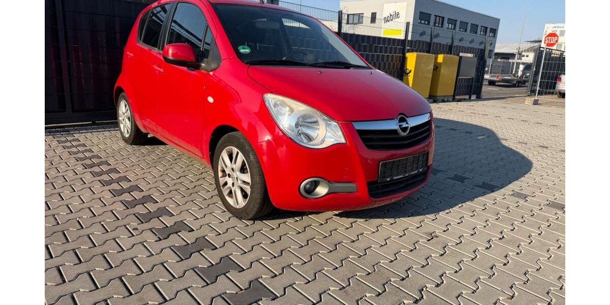 Opel Agila 221.000 km 3.999 &euro; Frankfurt am main 60386