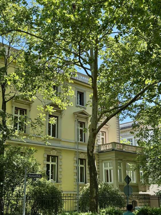 Büro in FrankfurtMain 2.600 € 63 m²