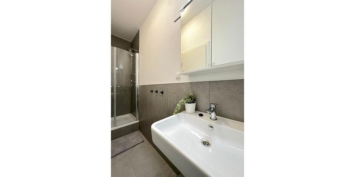 Etagenwohnung Frankfurt am Main Bornheim - 5 Zimmer, 70 m&sup2;, 515&euro; | Angebot:23163572