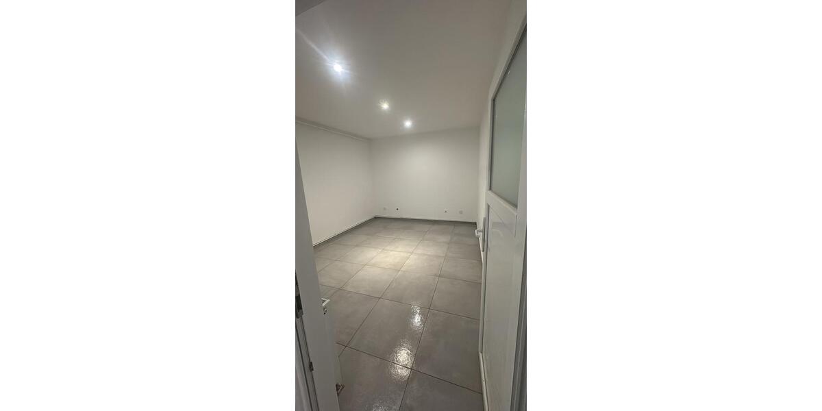 Gewerbeobjekt Hainburg - 280&euro; | Angebot:25237276