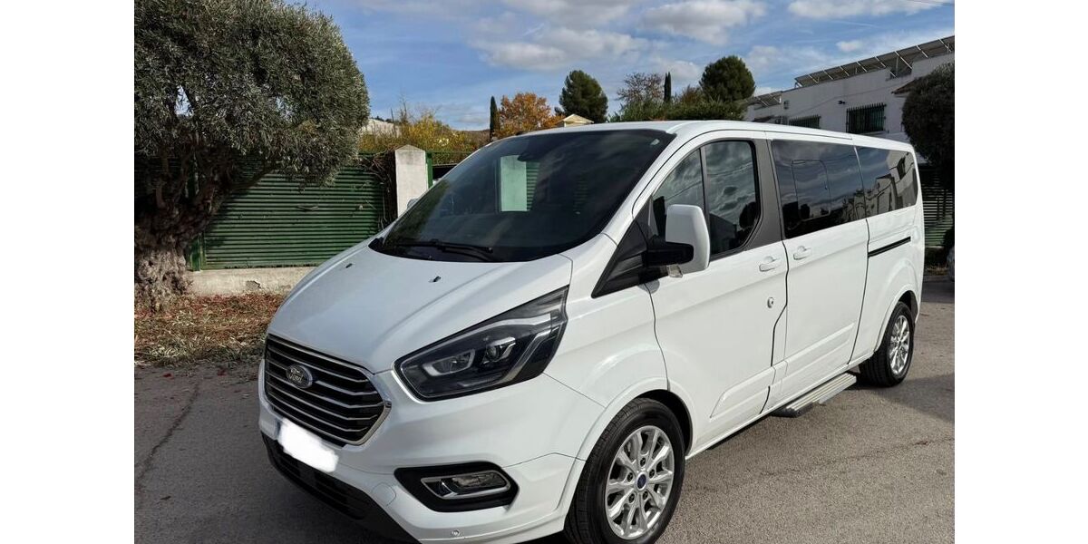 Ford Tourneo Custom 519.000 km 14.999 € Darmstadt 64289