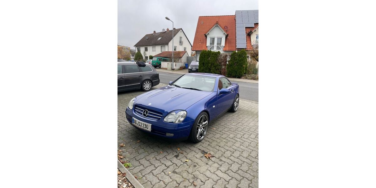 Mercedes-Benz SLK 230 180.000 km 9.490 &euro; Kahl 63796
