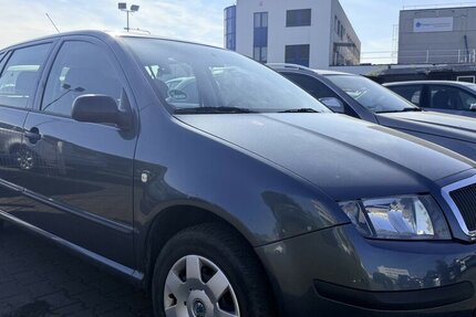 Skoda Fabia 1.2 Classic/Klima/mit TÜV 185.010 km 1.000 &euro; Frankfurt 60386