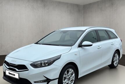Kia ceed / Ceed 15.700 km 22.180 &euro; Frankfurt 60488
