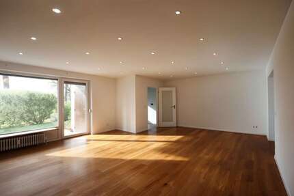 Wohnung zum Kaufen in Mörfelden-Walldorf 339.000 € 104 m² 4 zimmer