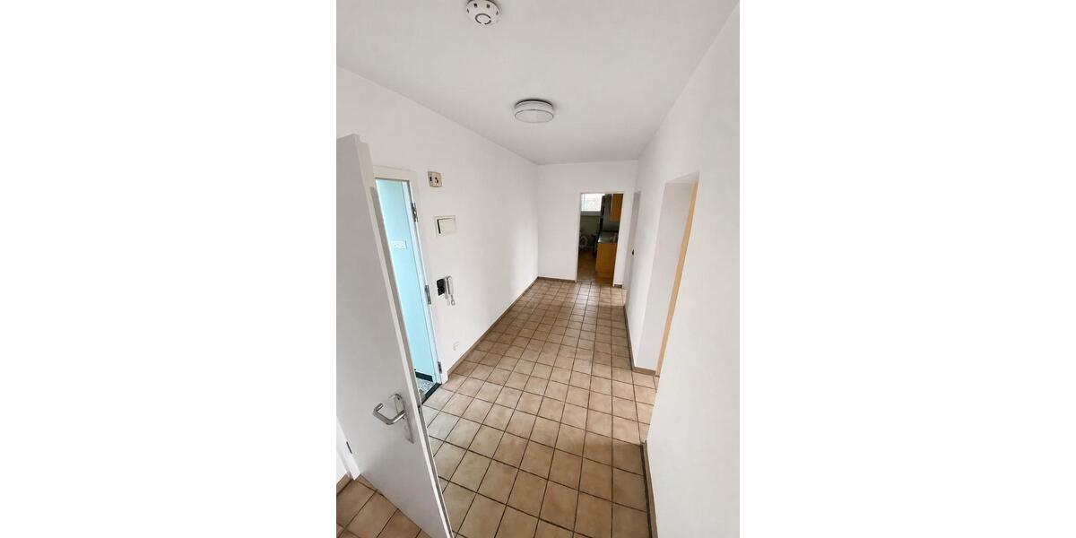Etagenwohnung Maintal - 3 Zimmer, 80 m&sup2;, 1.120&euro; | Angebot:26594347