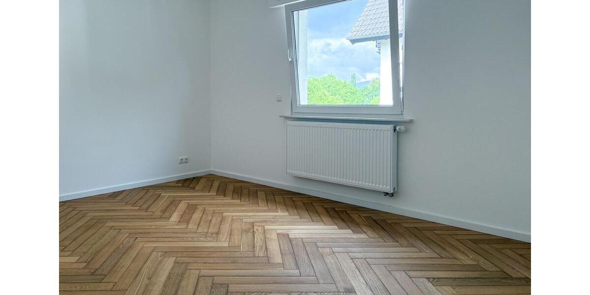 Etagenwohnung Frankfurt am Main Bonames - 4 Zimmer, 94 m&sup2;, 2.490&euro; | Angebot:26696895