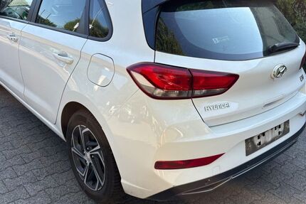 Hyundai i30 183.188 km 9.342 &euro; Frankfurt am Main 60389