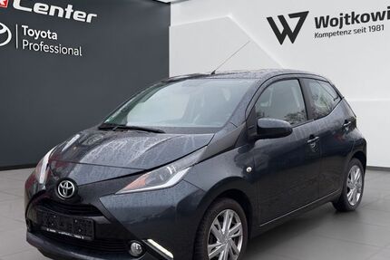 Toyota Aygo (X) 63.000 km 7.990 &euro; Friedberg 61169