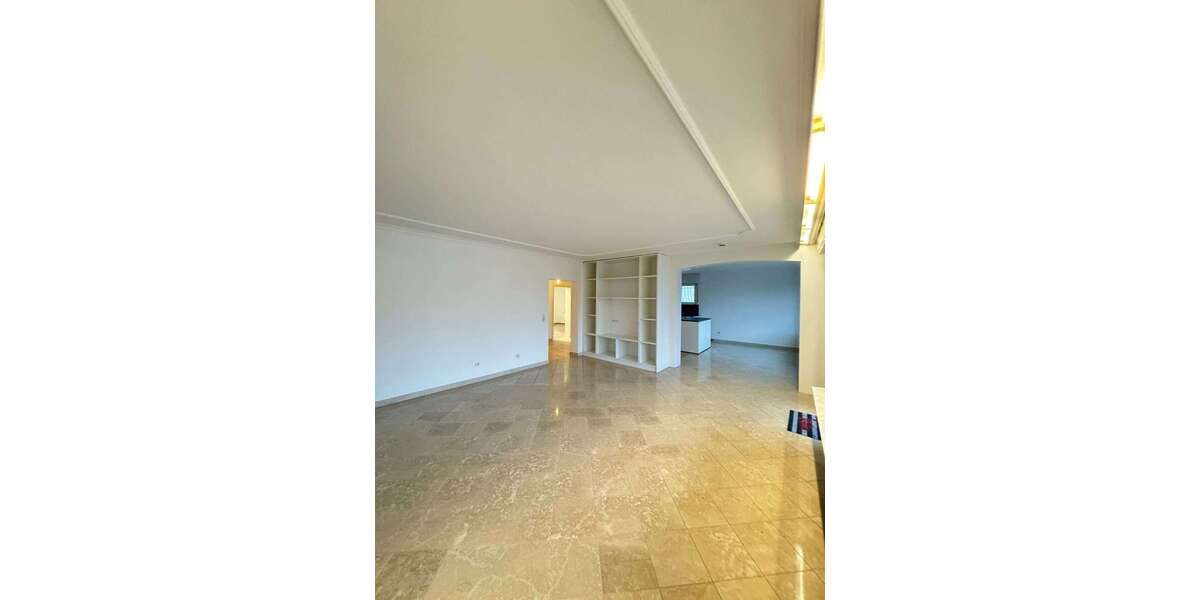 Wohnung zum Mieten in Offenbach am Main 1.390 € 110 m² 3 zimmer