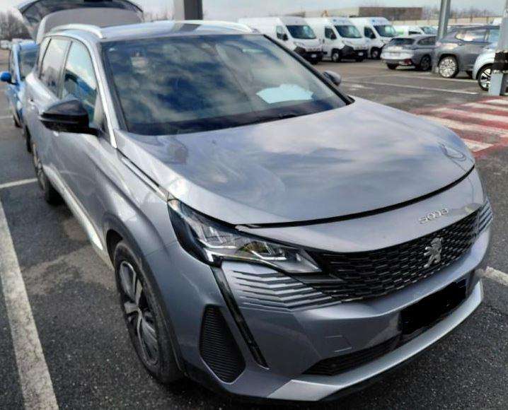 Peugeot 5008 49.915 km 24.280 &euro; Rüsselsheim 65428