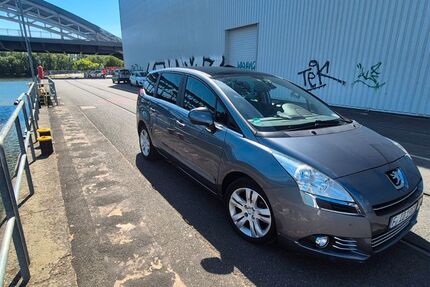 Peugeot 5008 249.000 km 3.250 &euro; Frankfurt 60314