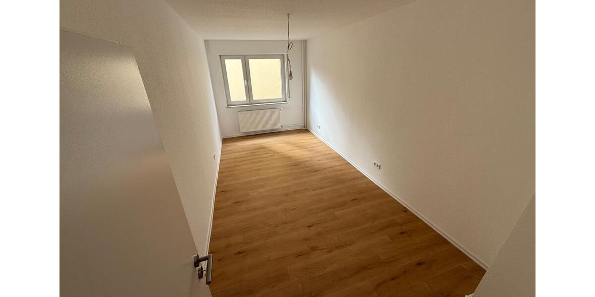 Hochparterre Frankfurt am Main Nordend West - 4 Zimmer, 64 m&sup2;, 1.650&euro; | Angebot:26147342