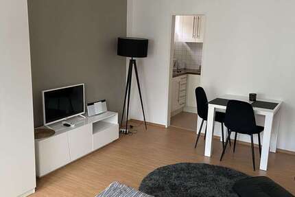 Wohnung zum Mieten in Frankfurt am Main 1.090 € 32 m²