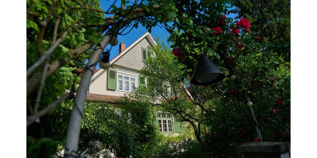 Einfamilienhaus Dreieich - 8 Zimmer, 237 m&sup2;, 2.360.000&euro; | Angebot:25226288